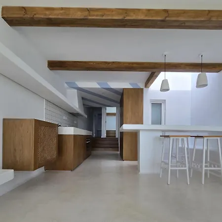 Blancas بويرتو ذيل كارمين