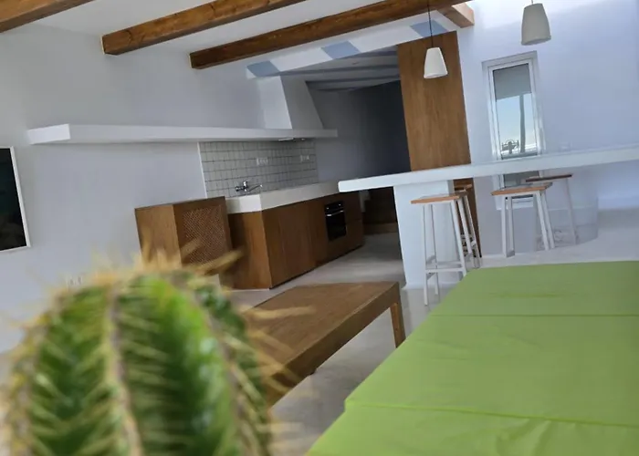 Blancas بويرتو ذيل كارمين