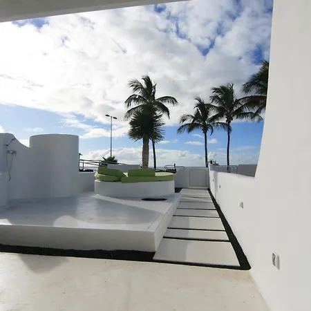 Blancas Aparthotel 3*